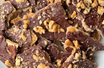 SALTINE CRACKER TOFFEE – The Southern Woman Cooks