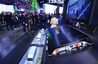 Elon Musk ‘Would not Know The right way to Make a Battery,’ Rival Says